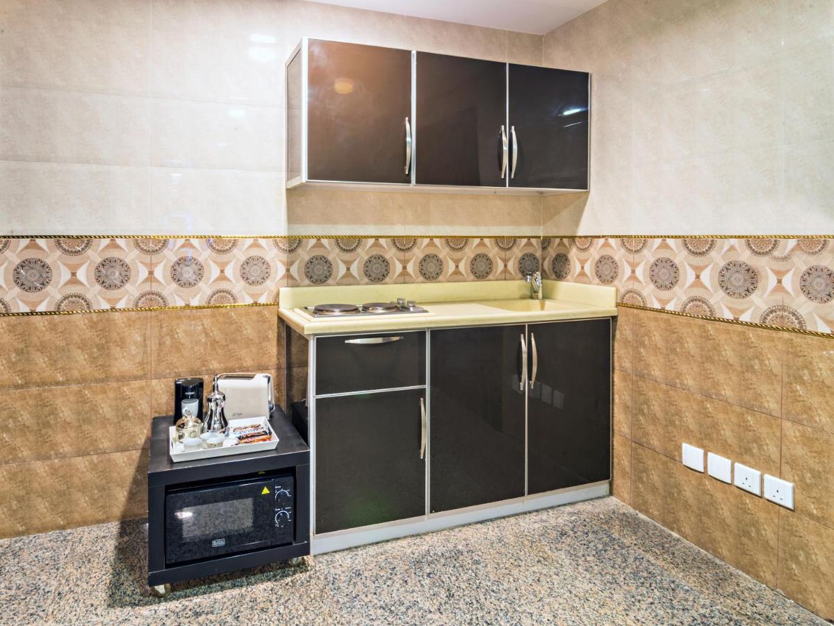 كروان التحليه Carwan Altahliya Aparthotel Джеда Екстериор снимка
